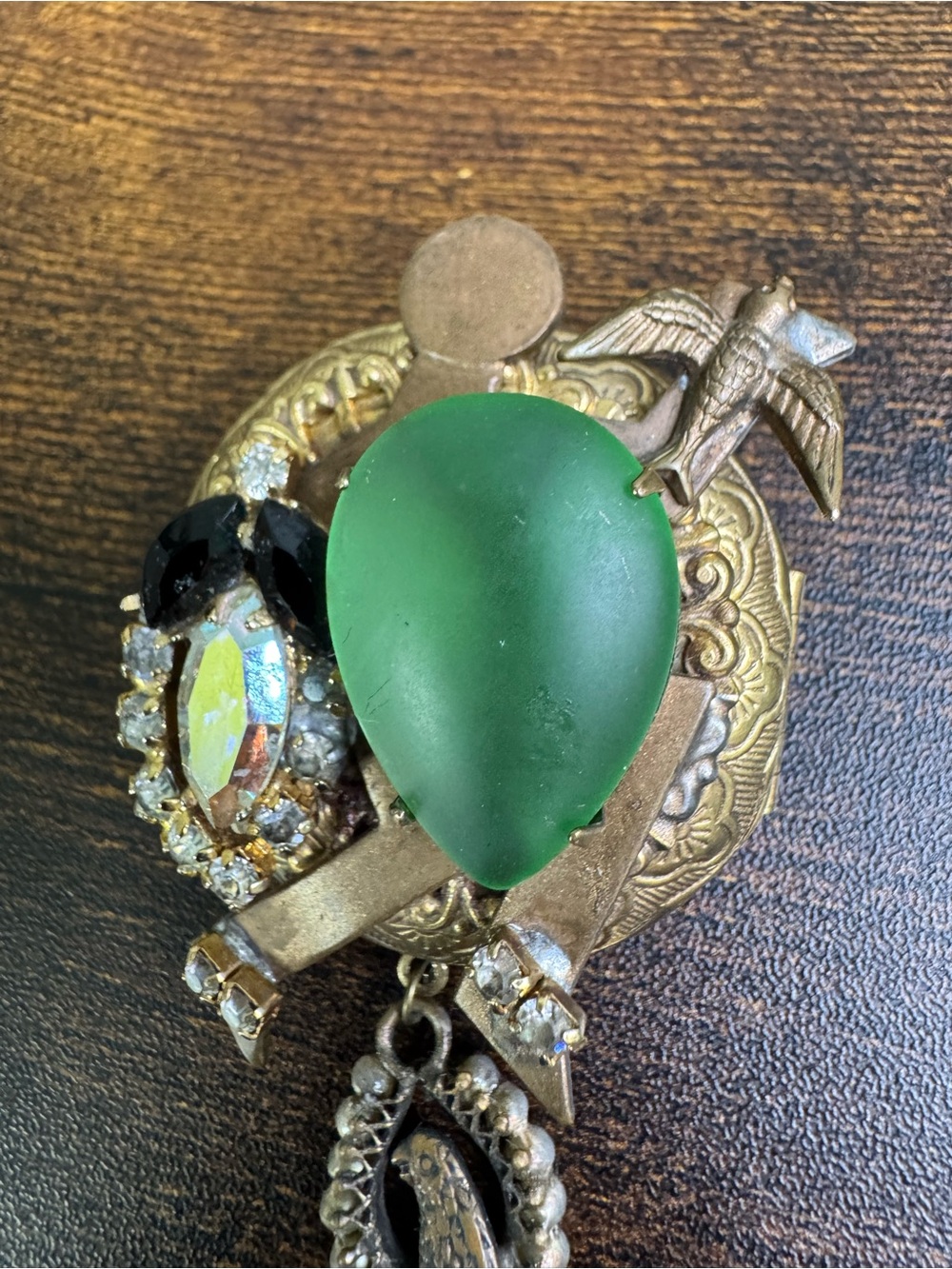 Vintage-Inspired Green Teardrop and Crystal Brooch Brutalist Steampunk - Picture 4 of 9